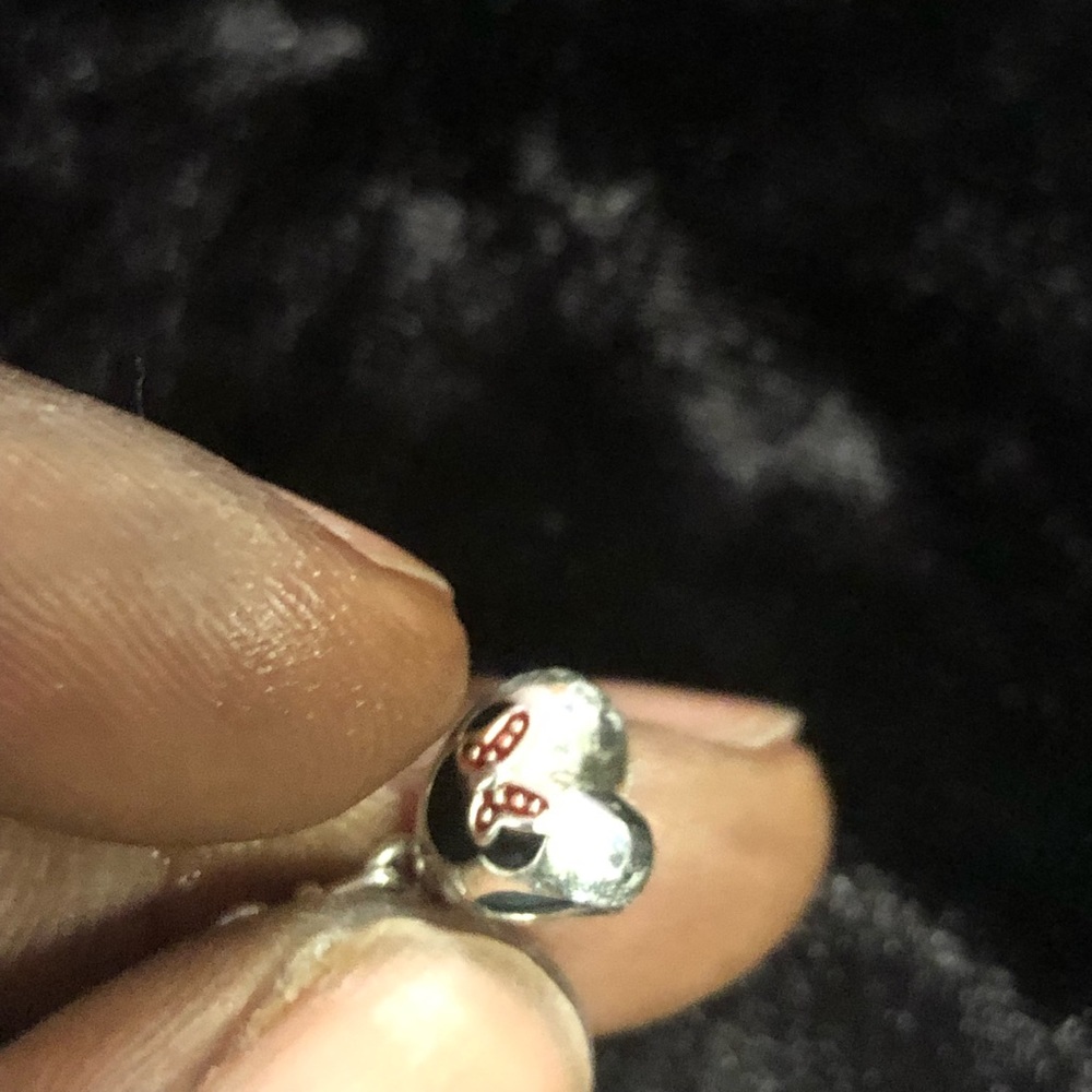 Pandora Disney safety chain